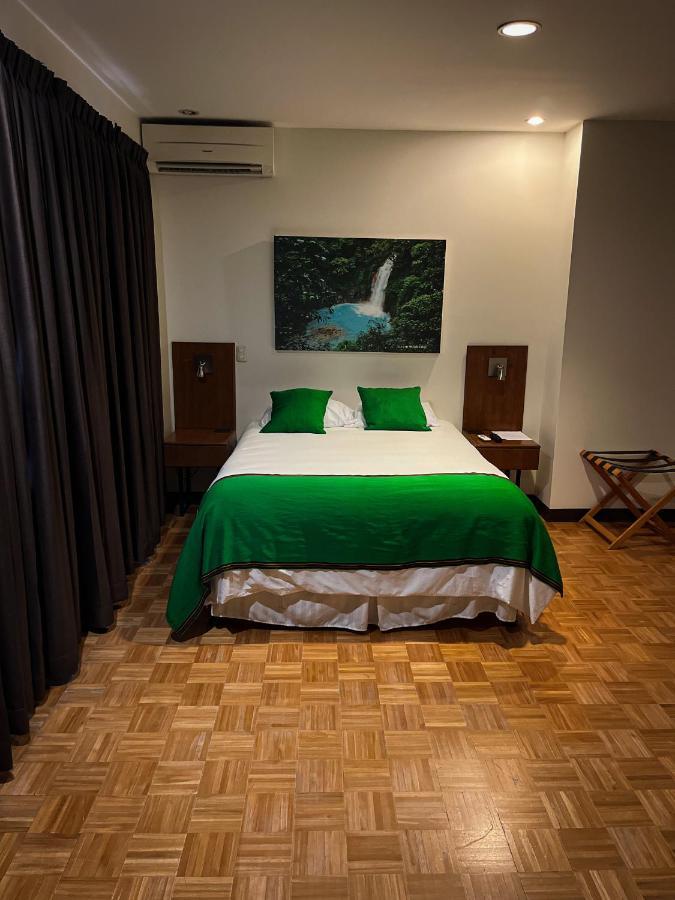 Legacy Boutique Hotel Quesada  Eksteriør bilde